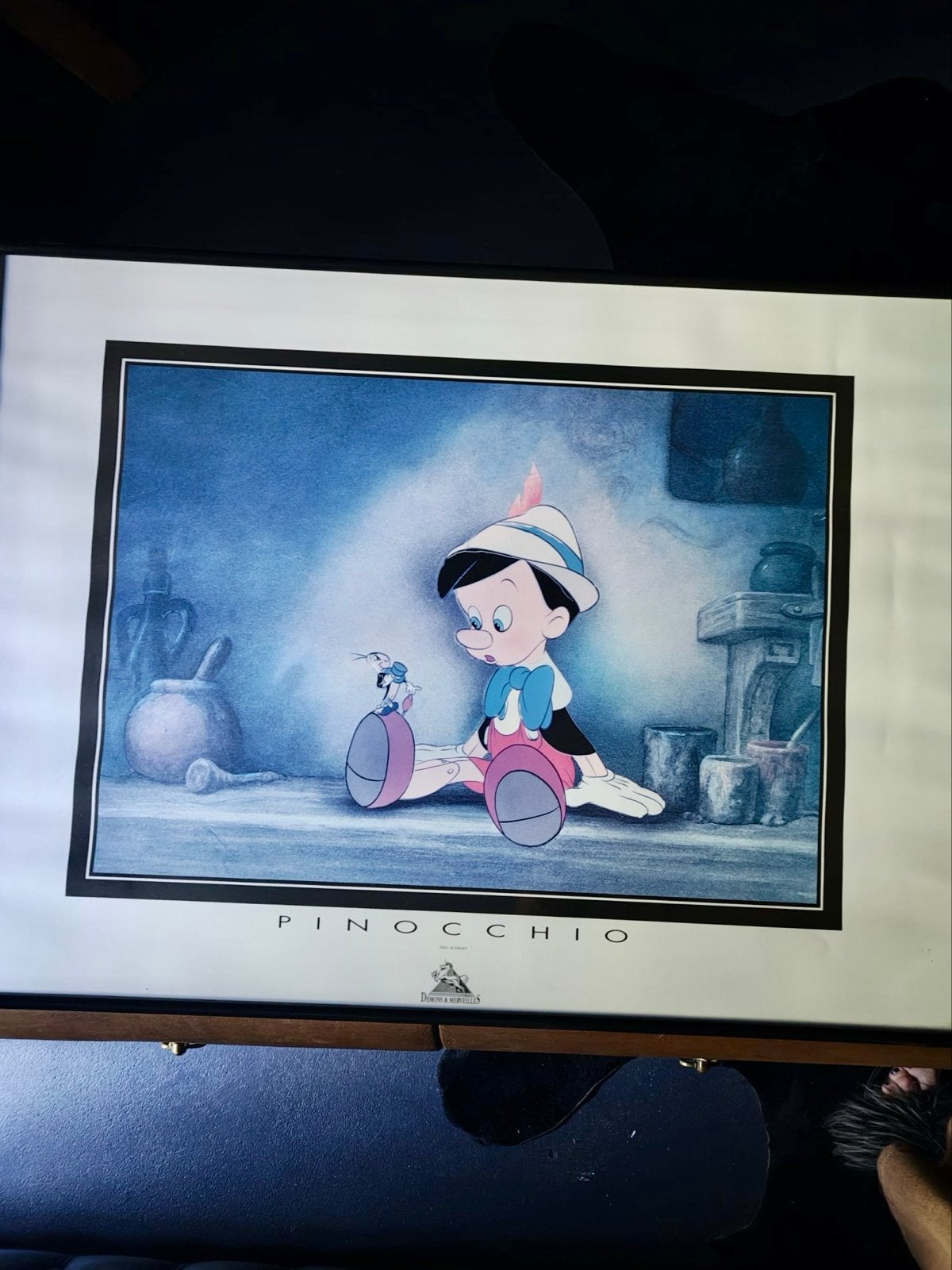 Vintage Disney Pinokkio Poster Ingelijst Demons & Merveilles, Verzamelen, Disney, Verzenden, Peter Pan of Pinokkio, Gebruikt, Plaatje of Poster