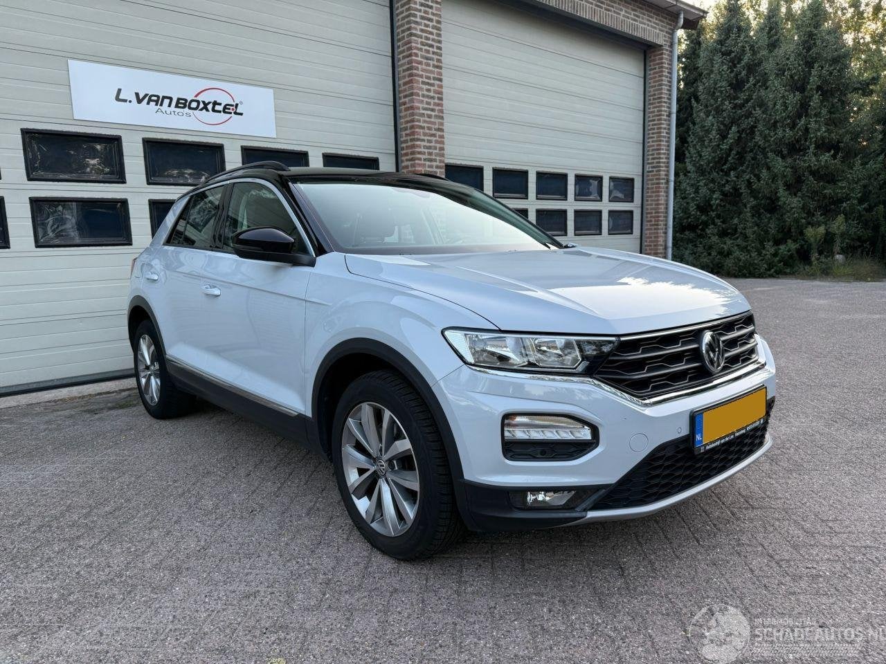 Volkswagen T-Roc 1.5 TSI Sport Automaat Navi Clima Cruise, Auto diversen, Schadeauto's, Automaat, Overige carrosserieën, Volkswagen