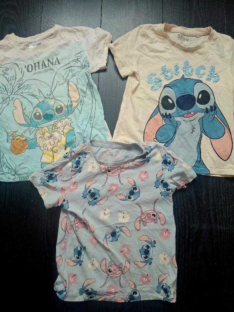 Stitch tshirts, CA, Meisje, Ophalen of Verzenden, Zo goed als nieuw