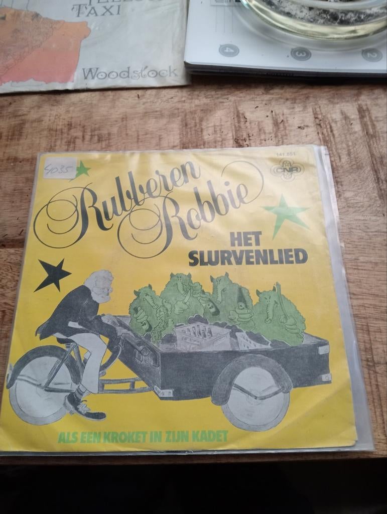 Rubberen Robbie - het slurvenlied, Cd's en Dvd's, Vinyl | Nederlandstalig, Ophalen of Verzenden, Zo goed als nieuw, Overige formaten
