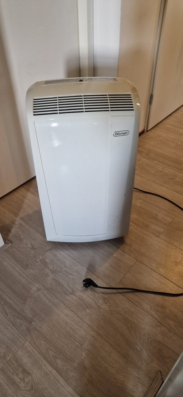 mobiele airco (staat in de weg), Witgoed en Apparatuur, Ophalen, Gebruikt, Minder dan 60 m³, 3 snelheden of meer