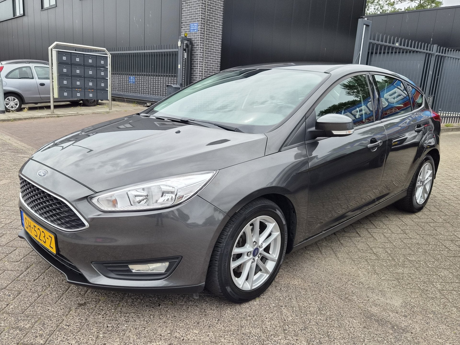 Ford Focus 1.0 Lease Edition 16'' L.M.V Nw APK 6 Mnd Garanti, Auto's, Ford, Gebruikt, Euro 6, 635 kg, Bedrijf