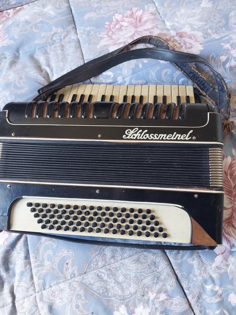 Accordeon Schlossmeinel, Muziek en Instrumenten, Accordeons, Ophalen of Verzenden