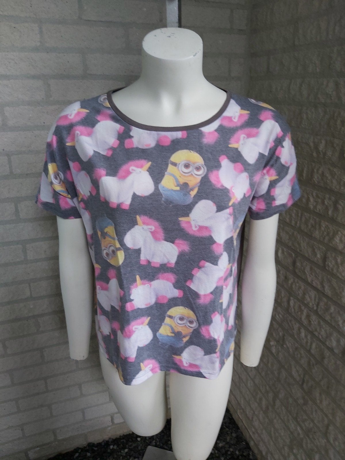 Shirt met minions maat M, Maat 38/40 (M), Ophalen of Verzenden, Zo goed als nieuw, Korte mouw