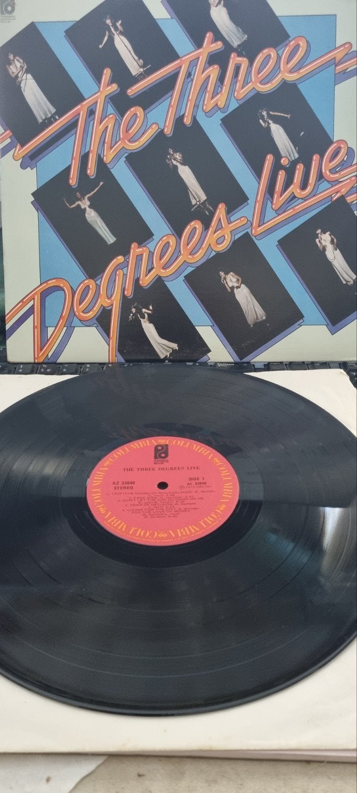 The Three Degrees Live LP - Columbia KZ 33840 (1976), Gebruikt, Originele persing, Ophalen of Verzenden, 1970 - 1979