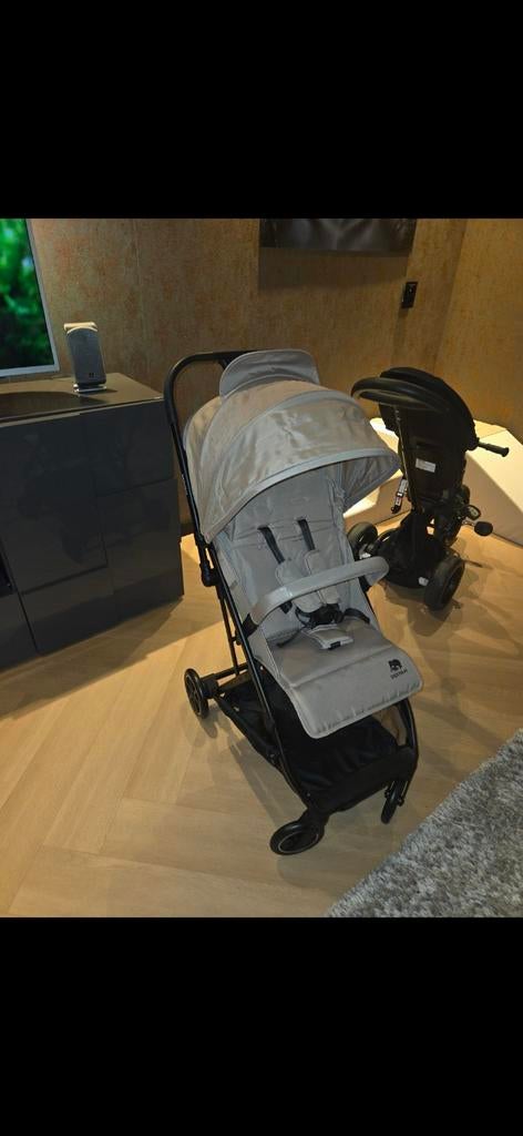 Deryan buggy, Ophalen of Verzenden, Zo goed als nieuw