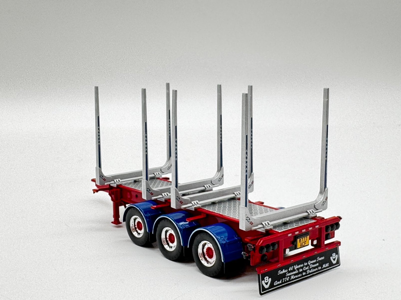 TEKNO BOOMSTAMMEN schamel aanhanger