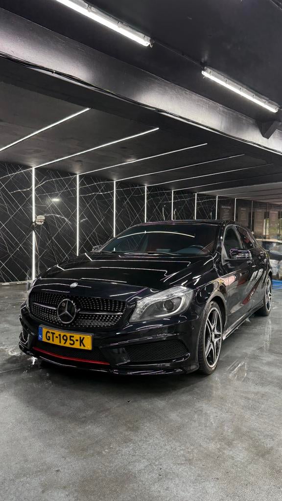 Mercedes-Benz A 180 AMG Line Automaat | Night Package, Auto's, 4 cilinders, 1200 kg, 19 km/l, Particulier
