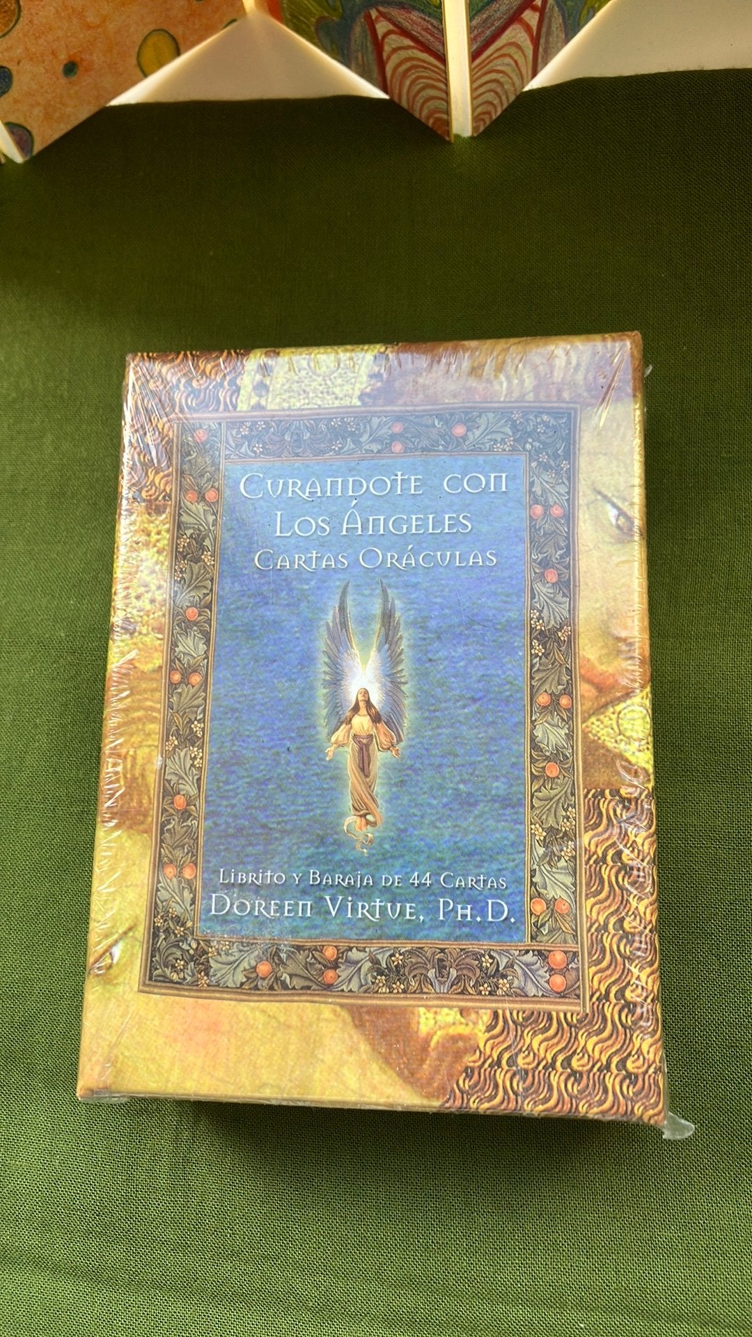 Doreen Virtue. Spaanstalige orakelkaarten. Engelen. Nieuw!, Ophalen of Verzenden, Zo goed als nieuw, Tarot of Kaarten leggen, Overige typen