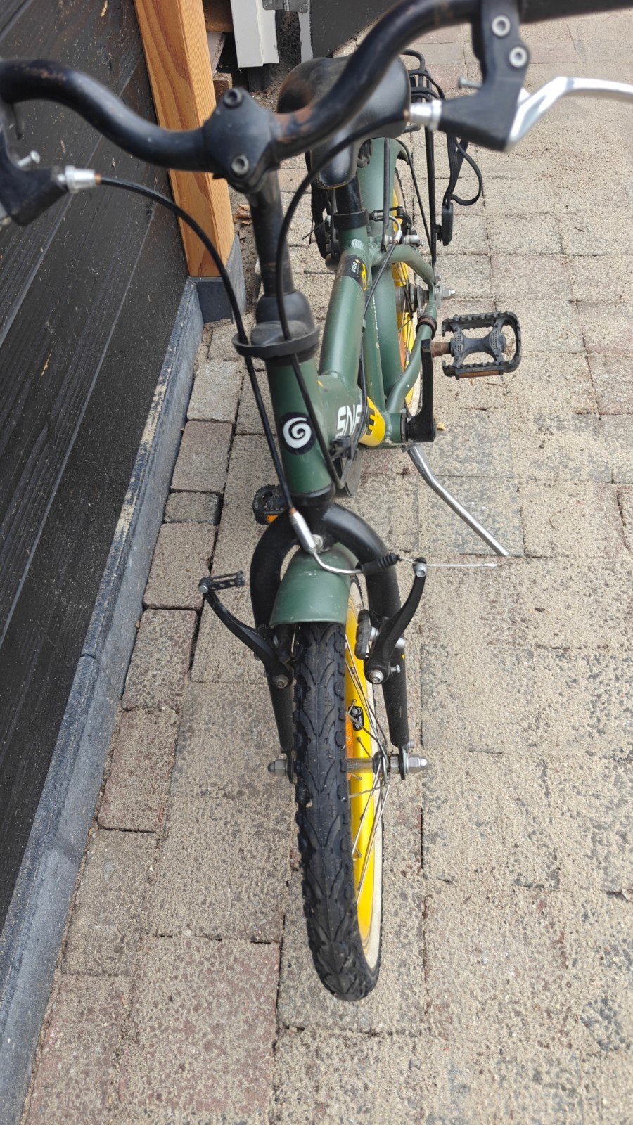 Stoere groene kinderfiets 16 inch met bagagedrager, Ophalen, SNA, Velgrem, 16 tot 20 inch