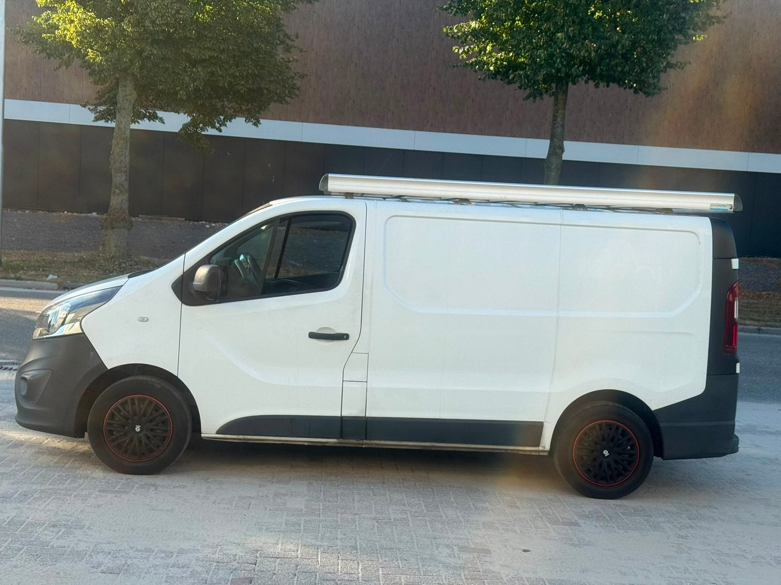 Vivaro/trafic/talento imeriaal l1h1, Ophalen, Zo goed als nieuw