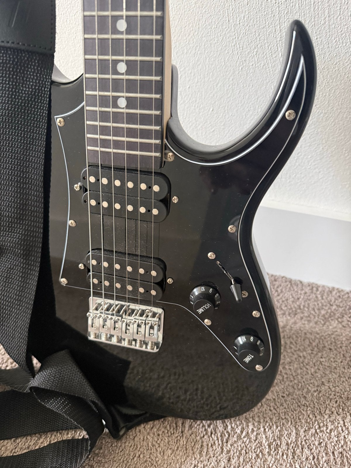 Harley Benton elektrische gitaar met versterker, Met versterker, Zo goed als nieuw, Solid body, Ophalen