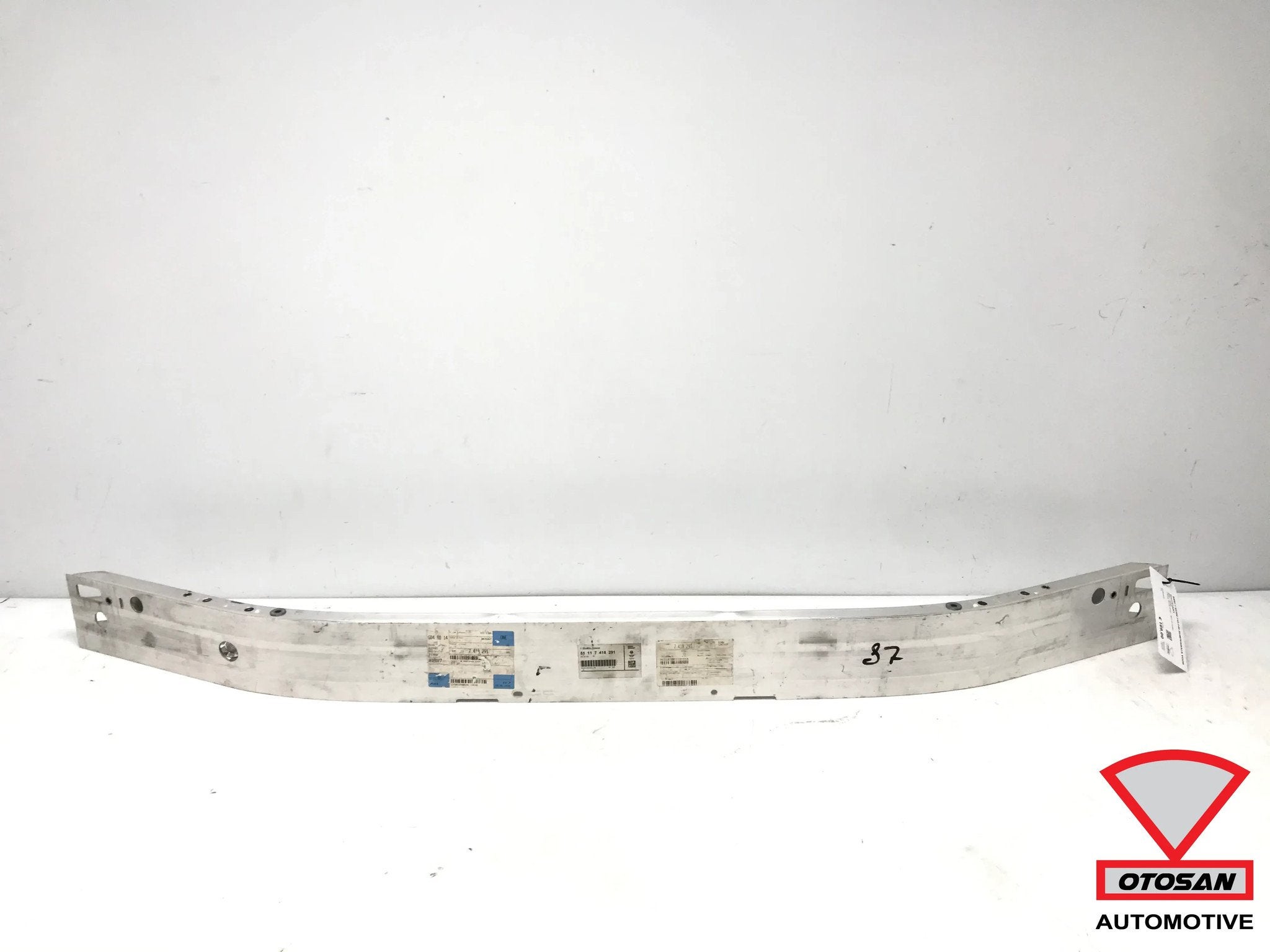 BMW 2 Serie F45 F46 Tourer Bumperbalk Voor 51117418291 74182, Petuelring 130
80788  Munich, DE, Gebruikt, Voor, Info@bmw.de