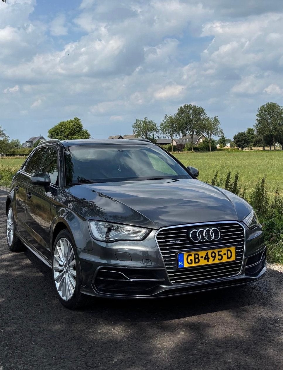 Audi A3 1.4 Tfsi 204pk E-tron Phev S Tronic 2015 Grijs, Auto's, 4 cilinders, 1395 cc, 149 pk, Zilver of Grijs