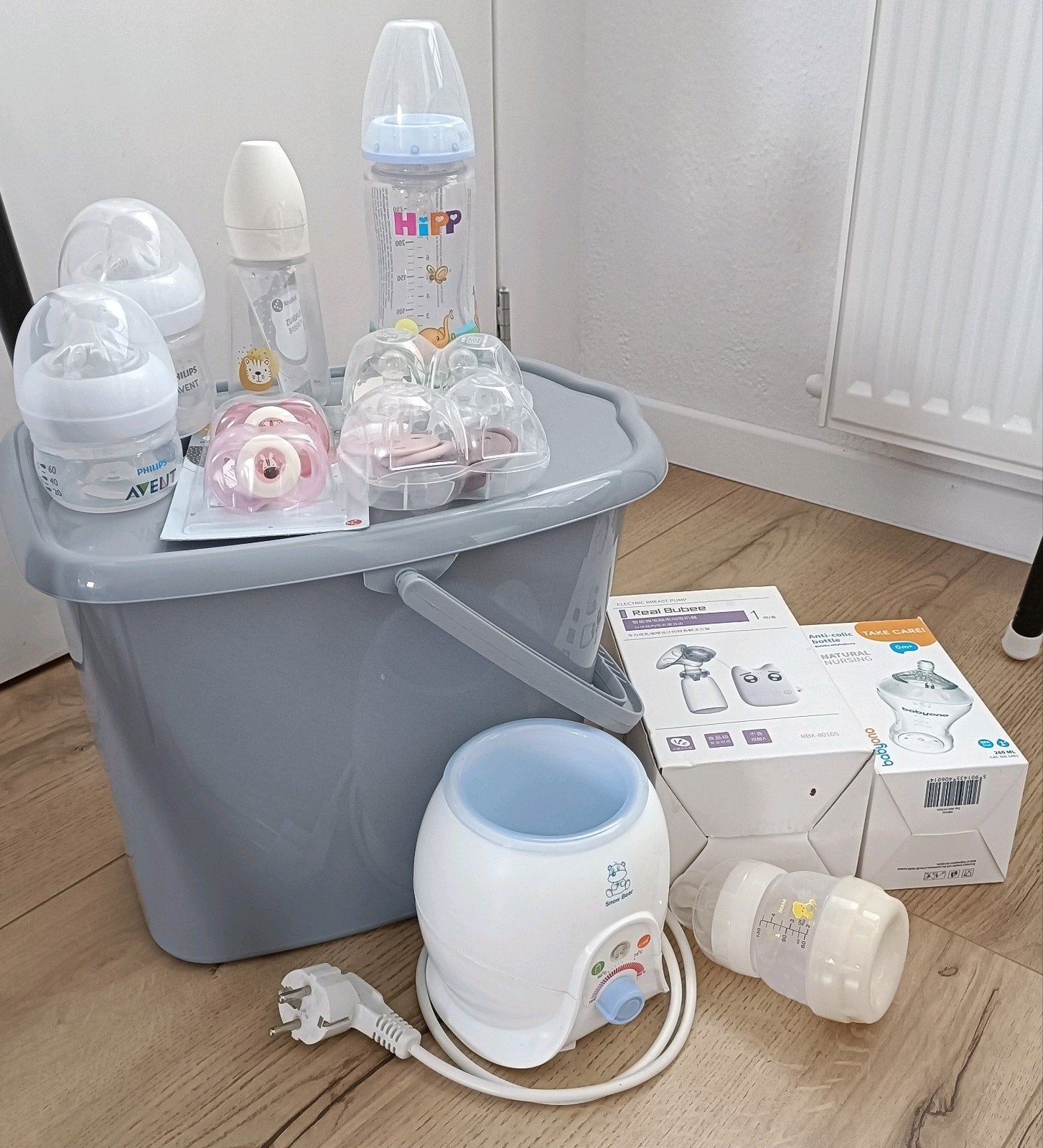 Babyvoeding set: Flessen, borstkolf, fopspeen, Gebruikt, Philips Avent, Babyfles, Ophalen