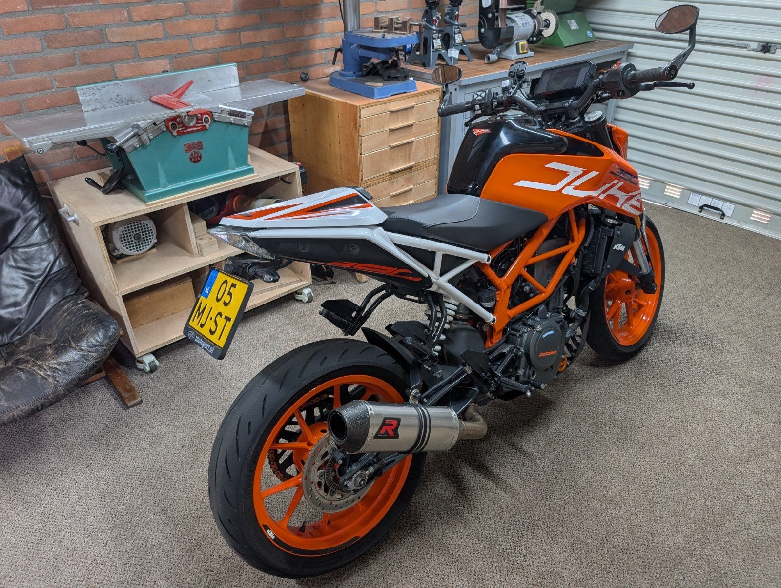 KTM Duke 390 22000km met vele extra's en Garmin Zumo XT, Sportuitlaat, Gebruikt, Particulier, Meer dan 35 kW