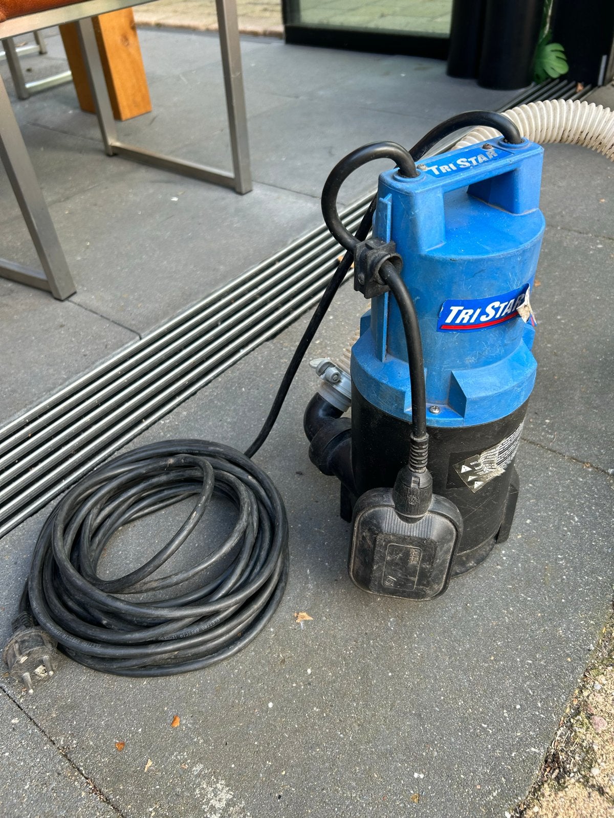 Professioneel Tri Star Dompelpomp  Krachtige Waterafvoer, Ophalen of Verzenden