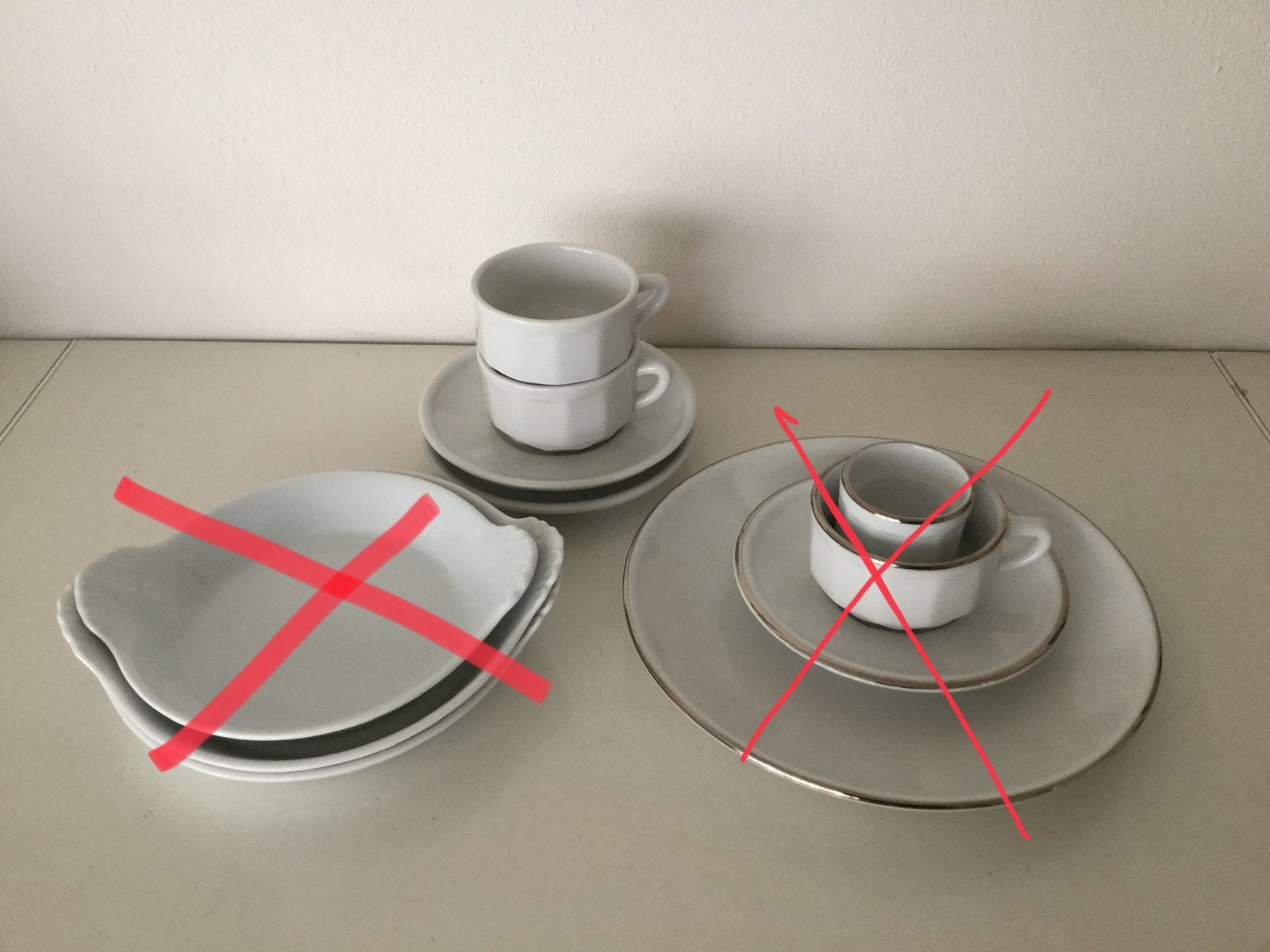APILCO FRANCE: kop/schotels. HOME & GARDEN: beker/kommen, Huis en Inrichting, Ophalen of Verzenden, Zo goed als nieuw, Overige stijlen