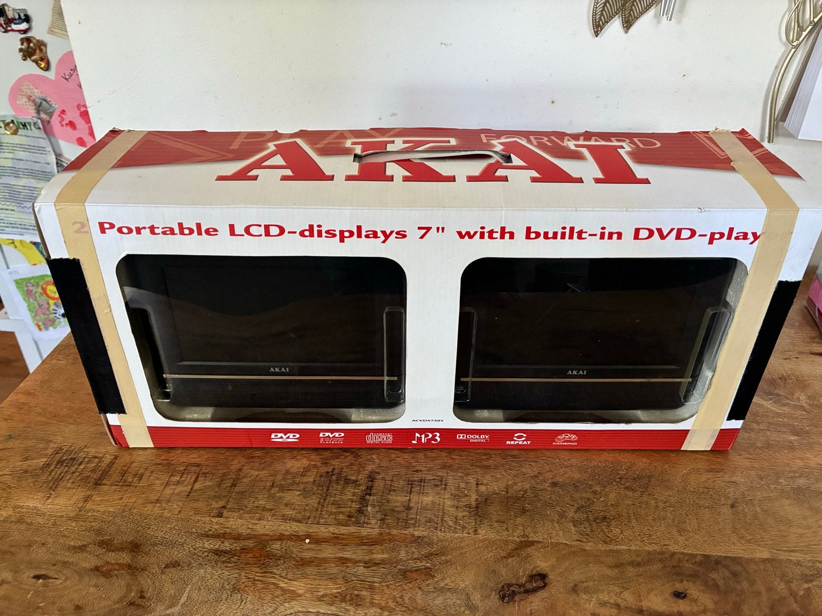 Akai Draagbare LCD DVD Speler 7" ACVDS720T (2 stuks), Draagbaar, Ophalen of Verzenden, Zo goed als nieuw, Overige merken