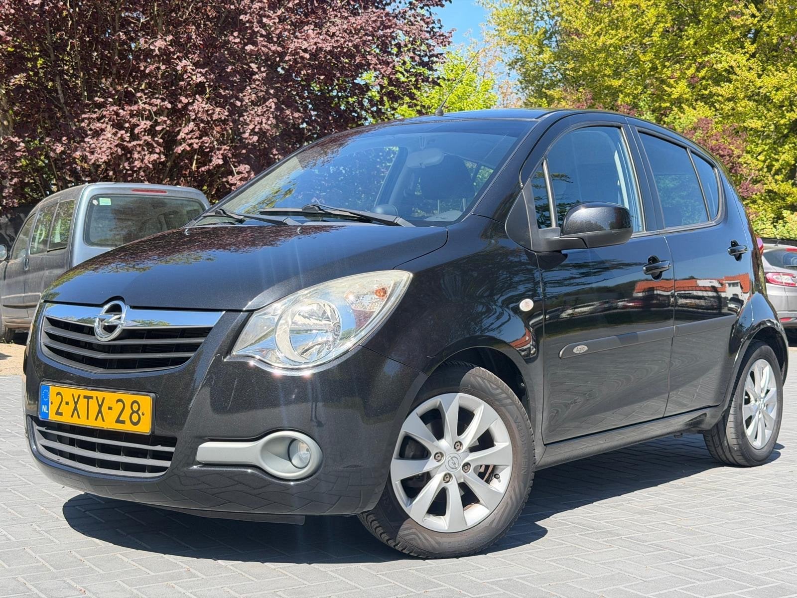Opel Agila 1.2 Edition/Automaat/Airco/Cruise/PDC/NAP/Trekhaa, Auto's, 4 cilinders, Zwart, Origineel Nederlands, Bedrijf