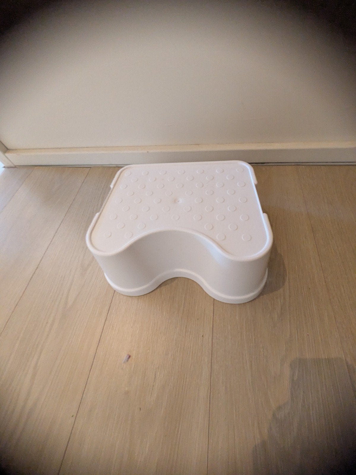 Wc opstapje, Ophalen