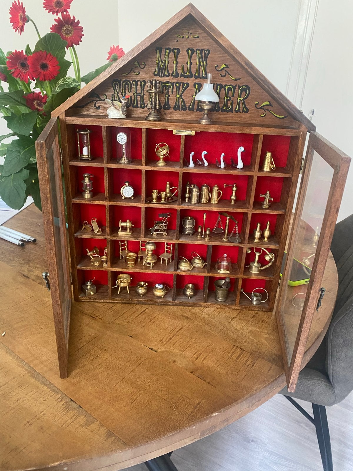 Mijn Schatkamer Vitrinekast met Miniatuur Messing Collectie, Ophalen of Verzenden, Gebruikt