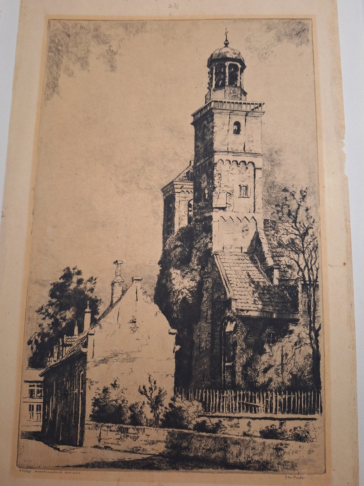 Ets van Jan Sirks: Gezicht op de Nic kerk in Utrecht, Antiek en Kunst, Kunst | Etsen en Gravures, Ets, Stadsgezicht, Ophalen of Verzenden