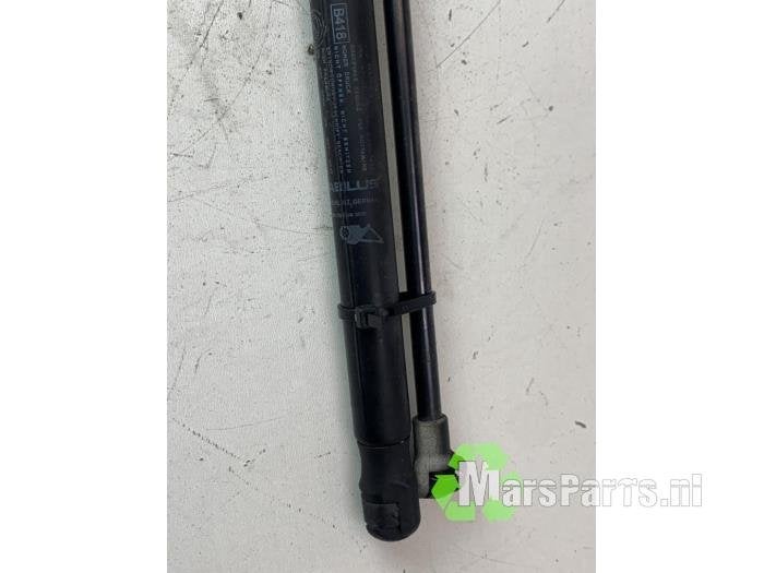 Set Gasdempers Achterklep van een Alfa Romeo Mito, Gebruikt, -, -, Ophalen of Verzenden