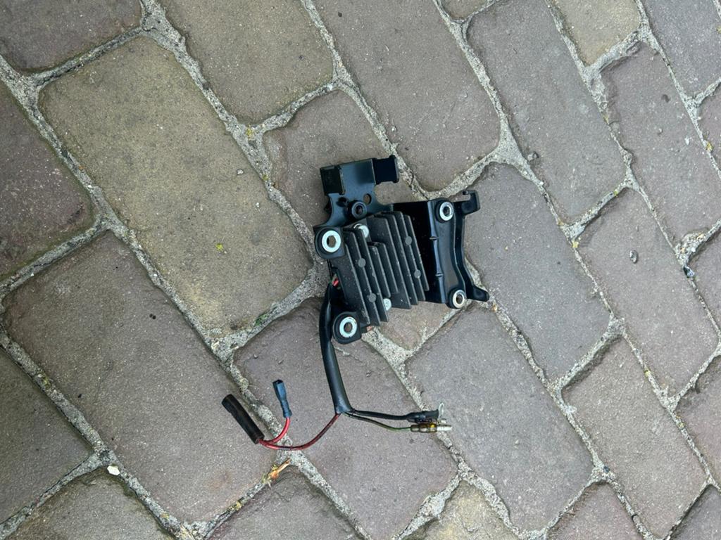 Gelijkrichter yamaha/parsun 9.9/15pk 4takt, Ophalen of Verzenden, Zo goed als nieuw, Overige typen