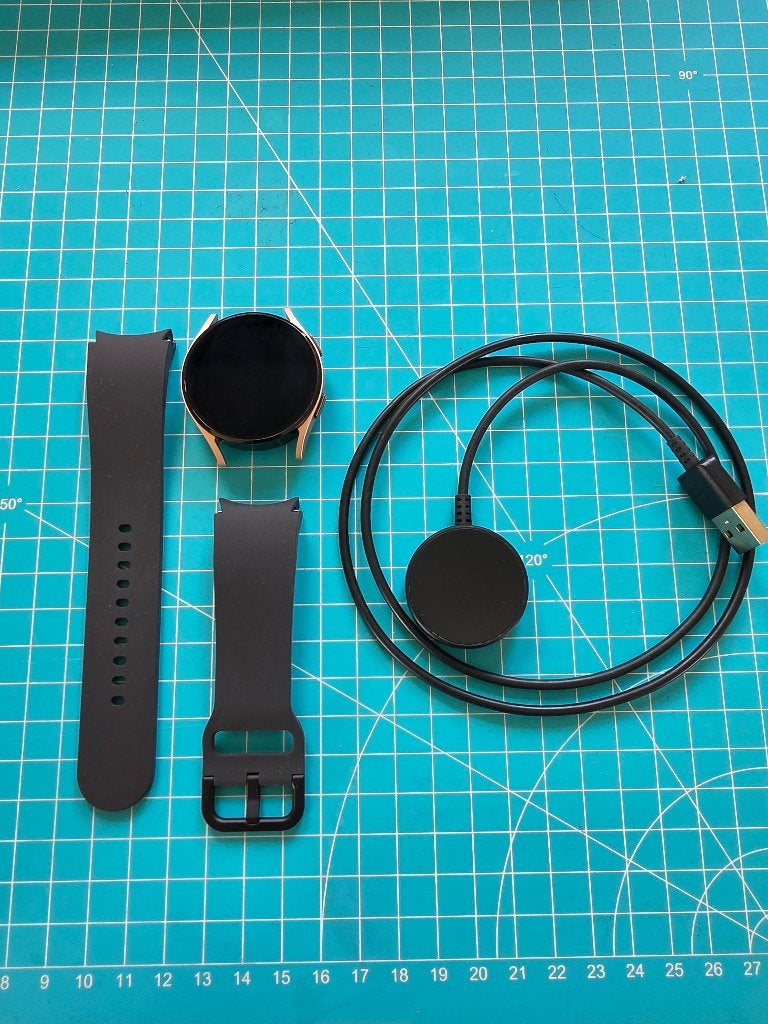 Samsung Galaxy Watch4 40mm Rose Gold, Ophalen, Gebruikt, Samsung ⌚️, Hoogte