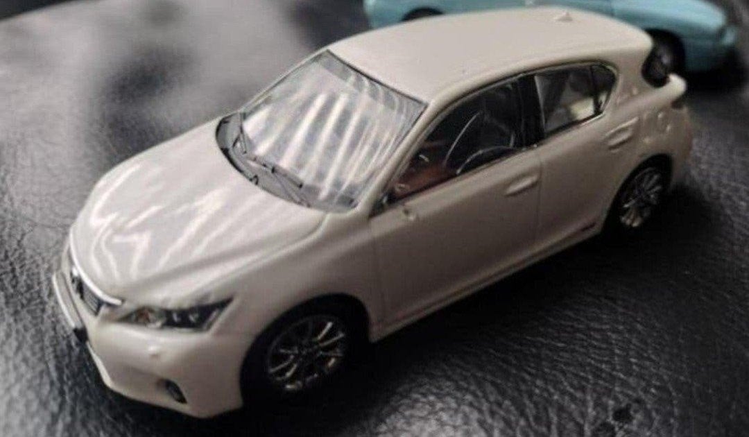 LEXUS 200 ct h MINICHAMPS 1/43, Ophalen of Verzenden, Gebruikt, Auto, MiniChamps