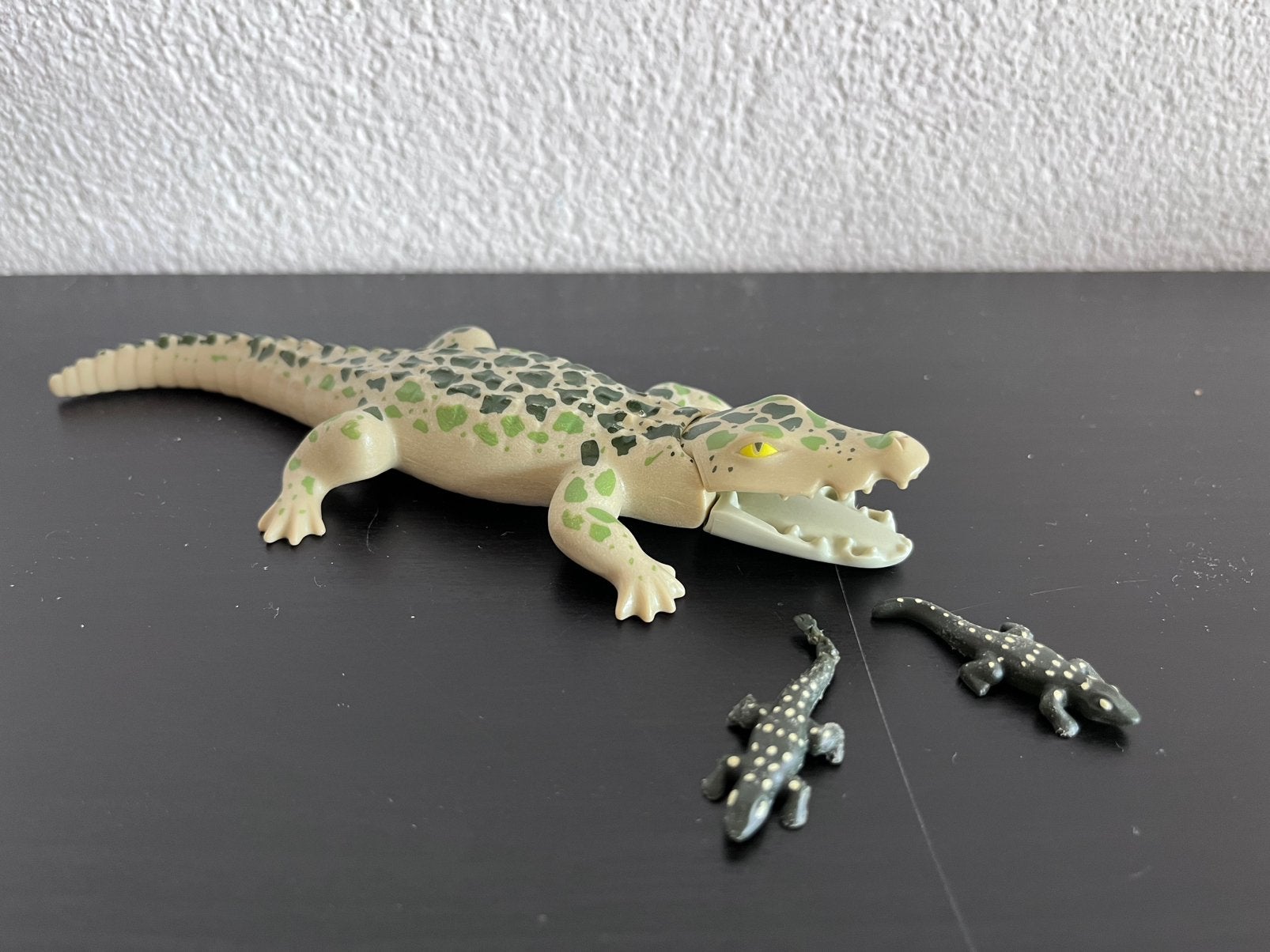 Playmobil Krokodil met jongen 6644, Ophalen of Verzenden, Zo goed als nieuw