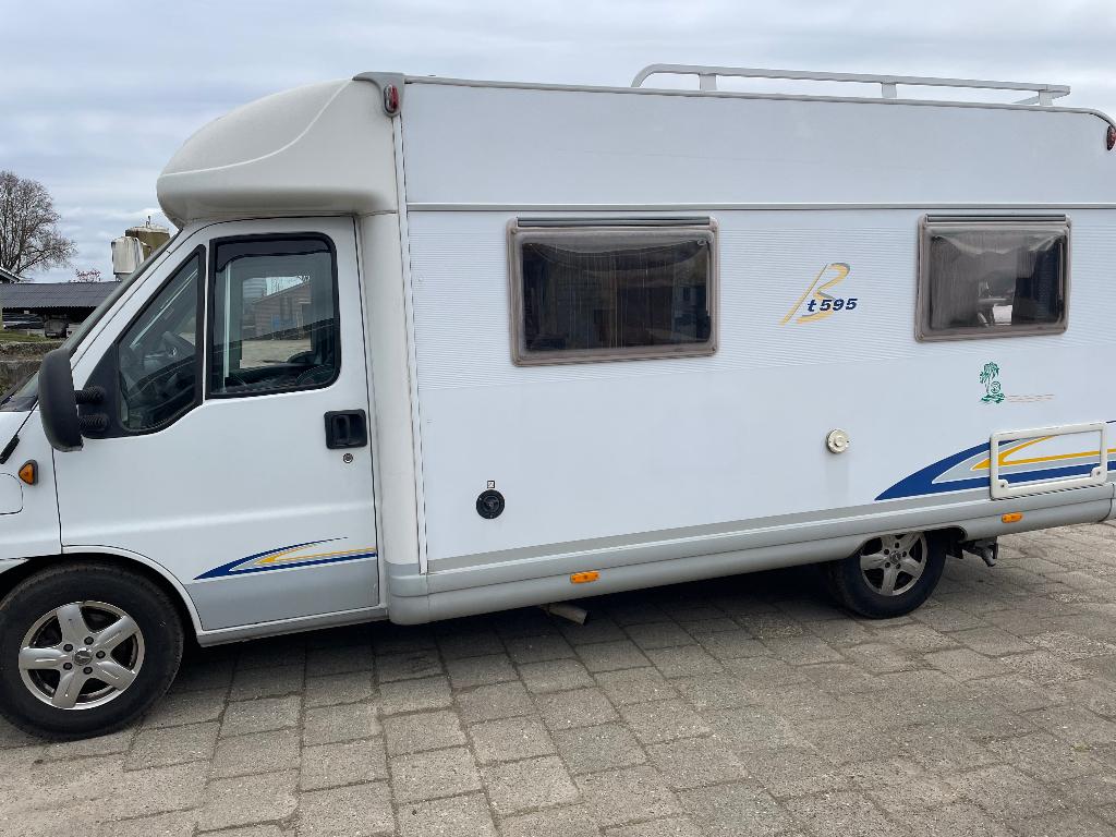 Burstner T595 camper, Caravans en Kamperen, Campers, Particulier, tot en met 4, Half-integraal, Bürstner, Fiat, 5 tot 6 meter