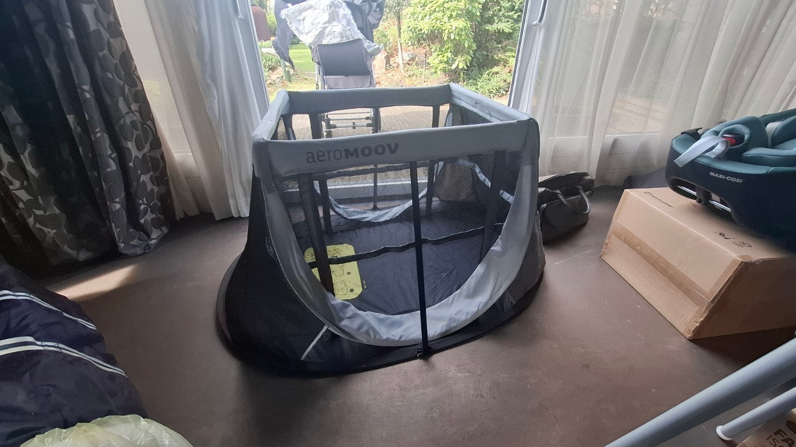 Aeromoov instant reisbedje, Kinderen en Baby's, Babywiegjes en Ledikanten, Ophalen, Zo goed als nieuw, Reisbedje