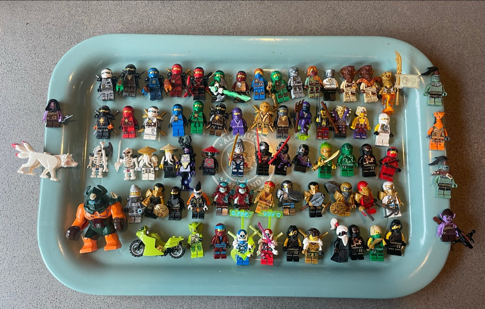 Lego Ninjago poppetjes - 70 stuks in zeer goede staat, Ophalen of Verzenden, Zo goed als nieuw, Overige merken