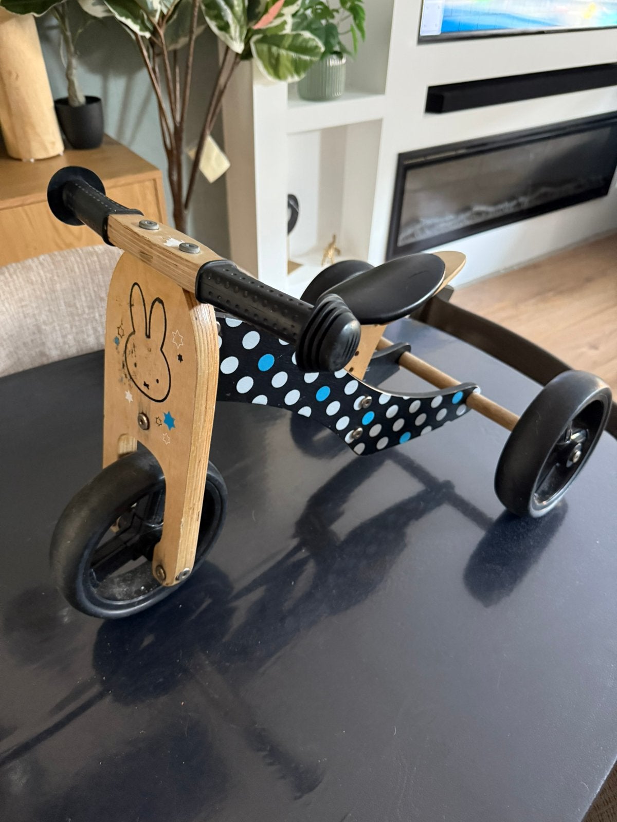 nijntje driewieler, Kinderen en Baby's, Speelgoed | Buiten | Voertuigen en Loopfietsen, Ophalen, Gebruikt, Loopfiets