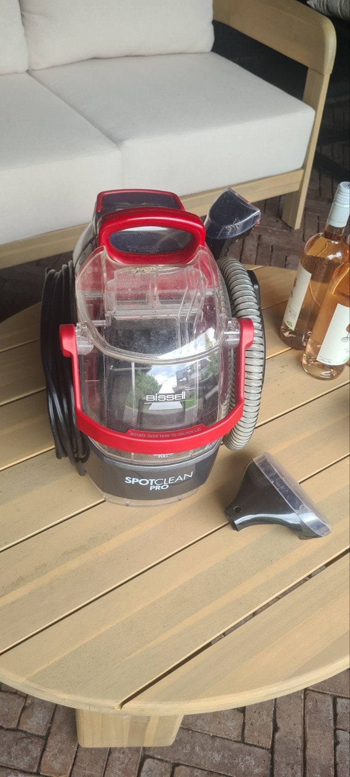 Bissell SpotClean Pro Vlekkenreiniger, Witgoed en Apparatuur, Stofzuigers, Gebruikt, Vloerreiniger, Overige merken, Geschikt voor huisdieren