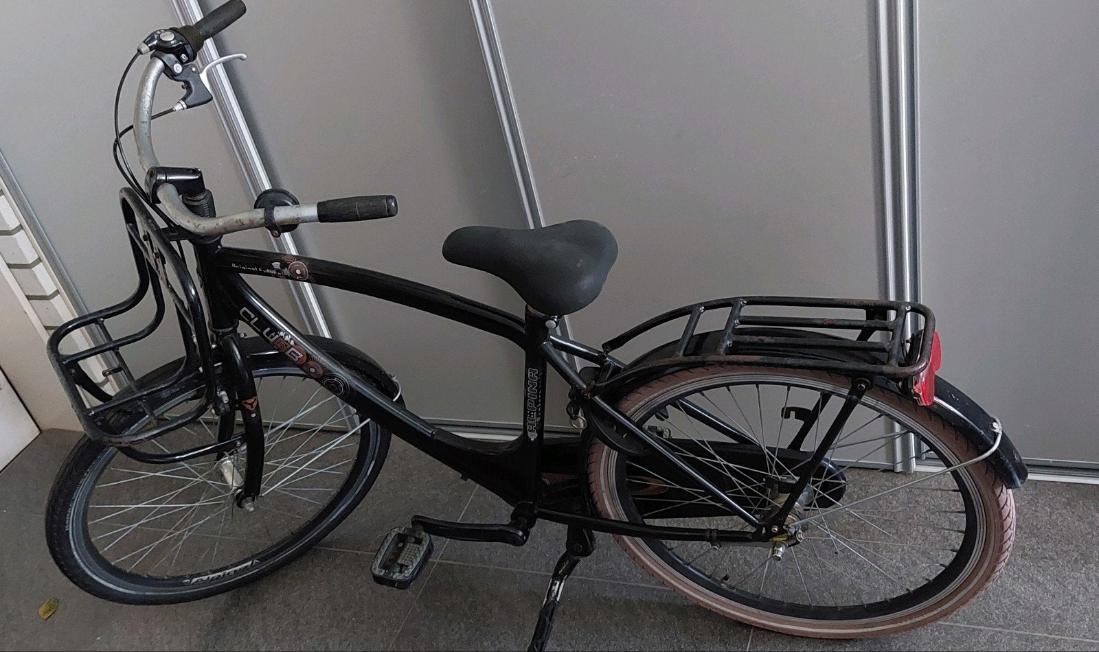 zwarte jongens fiets 24 inch met versnelling alpina, Fietsen en Brommers, Ophalen