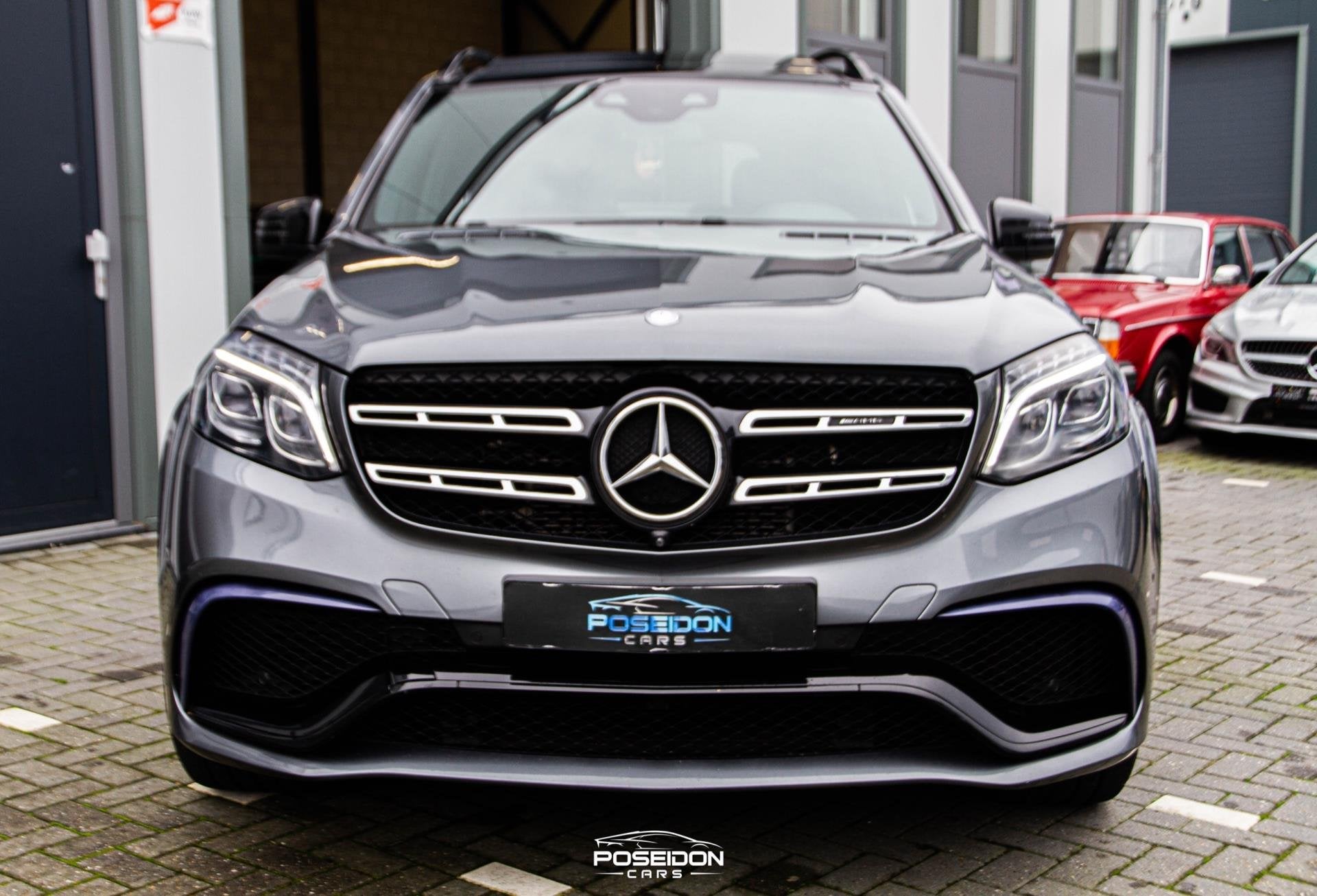 Mercedes-Benz GLS 63 AMG 4MATIC PANO | 7 ZITS | LUCHTVERING, Auto's, Mercedes-Benz, 5461 cc, Parkeerassistent, 7 stoelen, Leder