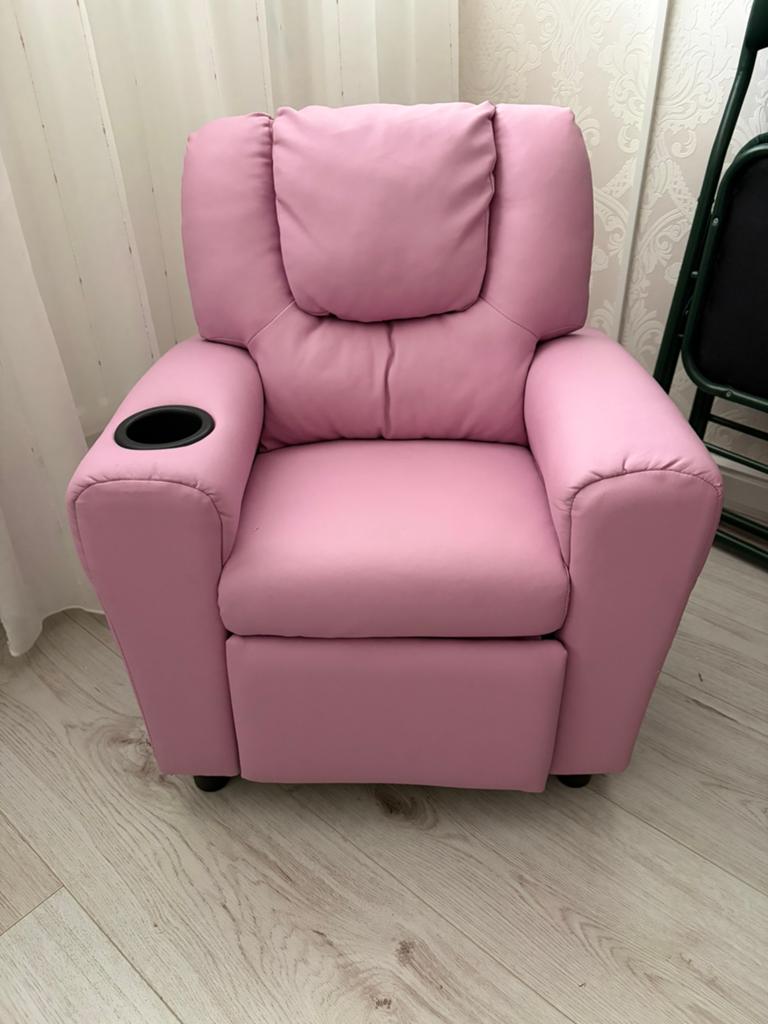 Kinder relax fauteuil roze, Ophalen, Zo goed als nieuw, Minder dan 75 cm, 50 tot 75 cm