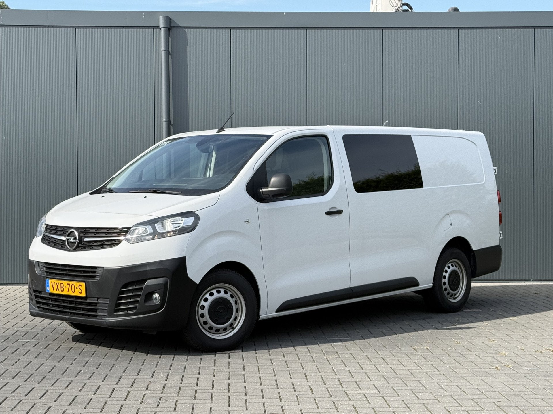 Opel Vivaro 2.0 CDTI 145 PK / L3H1 / 6-PERS DUBBELE CABINE /, 145 pk, Gebruikt, Euro 6, 4 cilinders