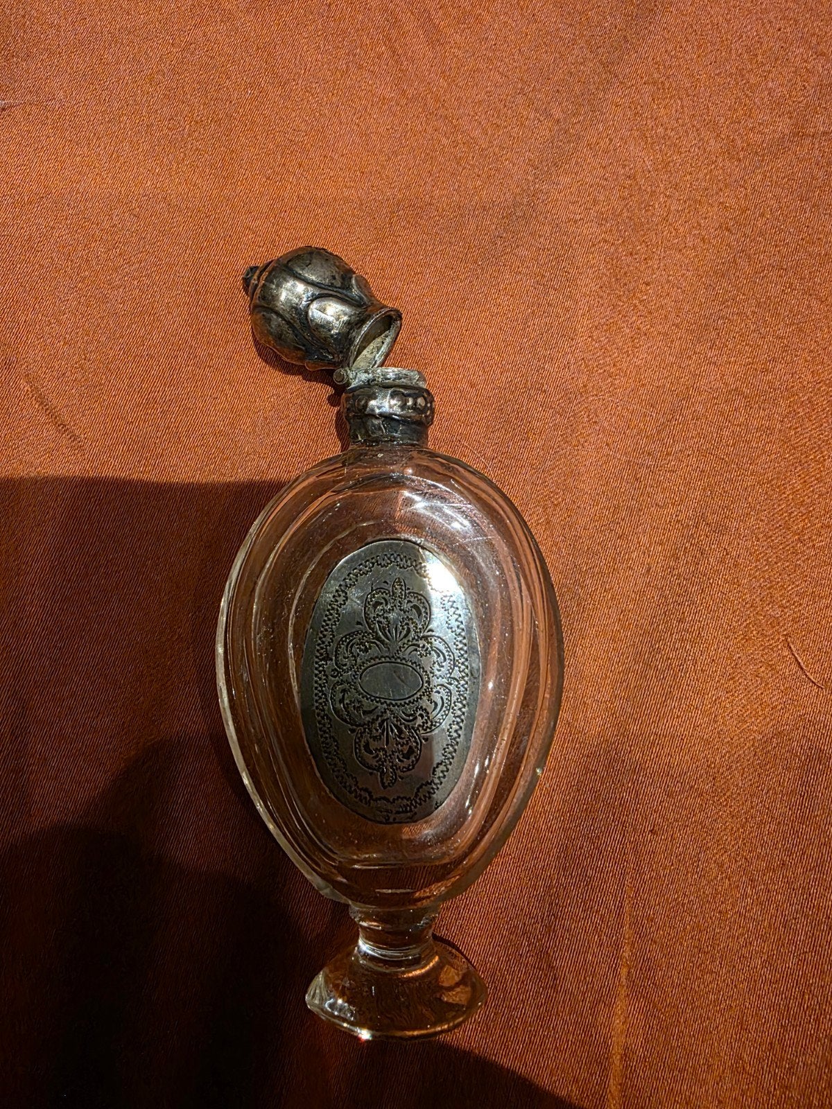Antiek parfumflesje met zilveren dop - 19e eeuw, Antiek en Kunst, Ophalen of Verzenden