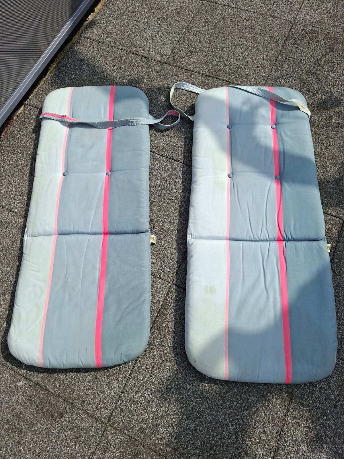Gratis twee ligbedkussens, Ophalen, Gebruikt