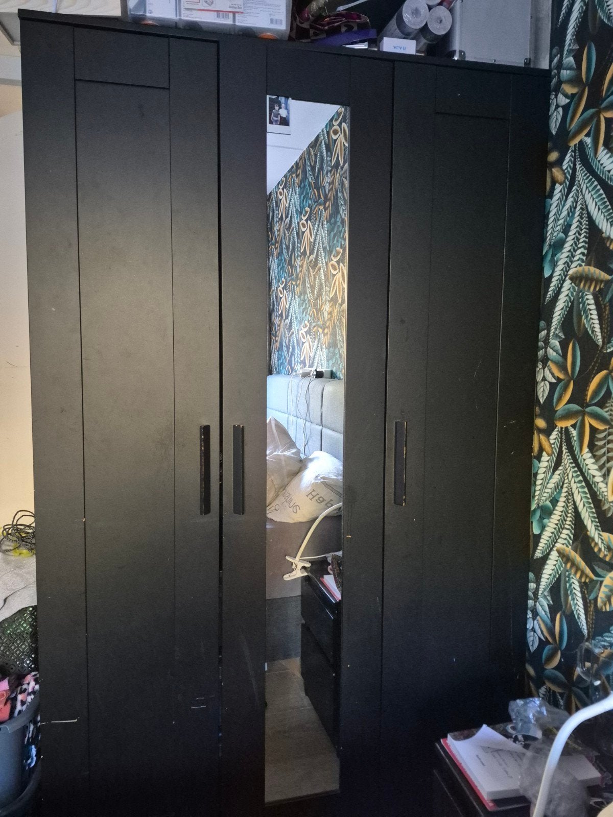zwarte ikea kledingkast, Huis en Inrichting, Ophalen, Gebruikt, 50 tot 100 cm, 150 tot 200 cm