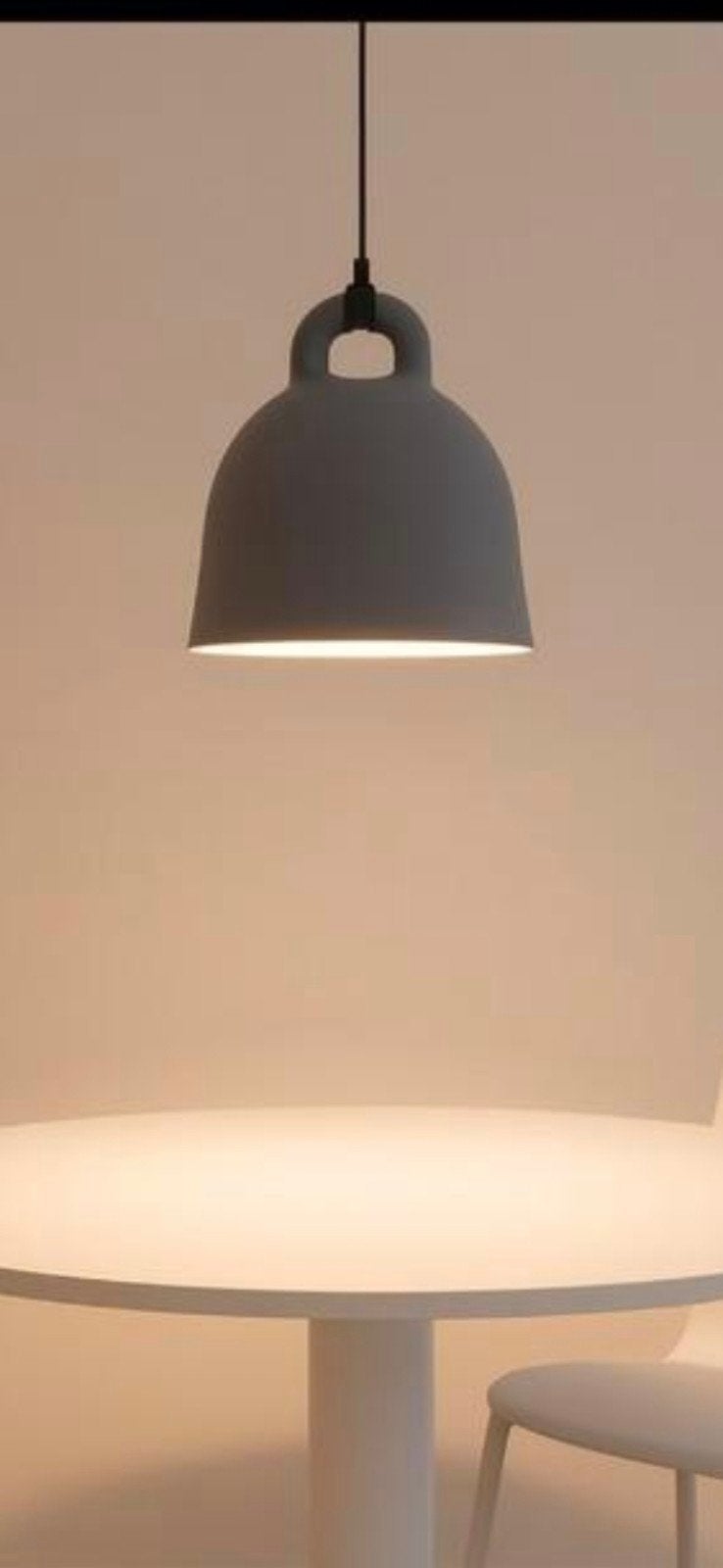2x Normann Copenhagen Bell Medium grijs hanglamp, Ophalen, E27 (groot), Zo goed als nieuw, 2x Normann Copenhagen Bell Medium grijs hanglamp