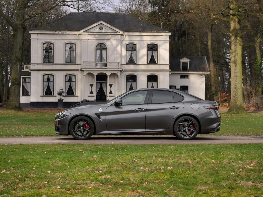 Alfa Romeo Giulia 2.9 V6 Quadrifoglio MY25 | Harman/Kardon |, Auto's, Alfa Romeo, Bedrijf, Te koop, Giulia, ABS, Achteruitrijcamera