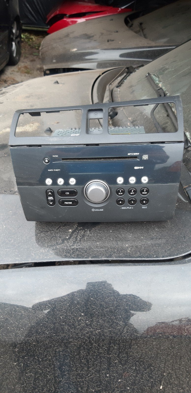 Te koop autofadio suzuki swift, Auto diversen, Autoradio's, Ophalen, Gebruikt