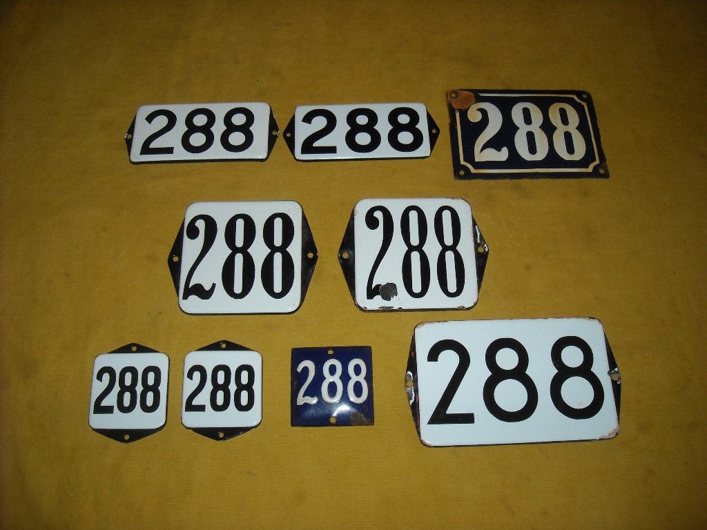 oud emaille huisnummer 288 ook 289 290 291 292 293 294 295 2, Ophalen of Verzenden