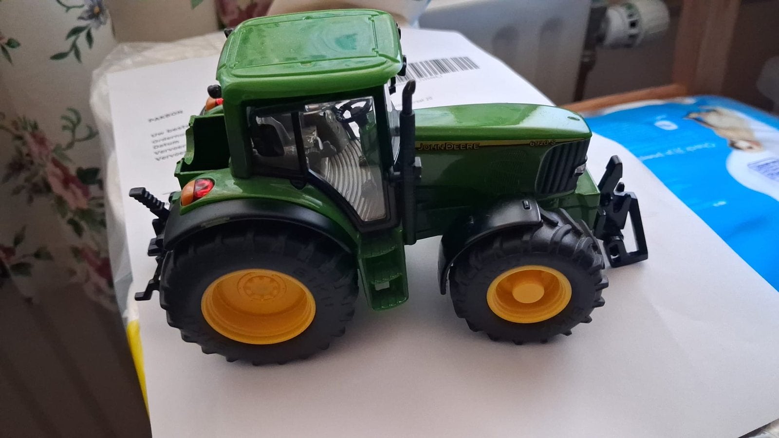 John Deere Tractor met afstandsbediening, Zo goed als nieuw, Ophalen, Overige merken, Groter dan 1:32