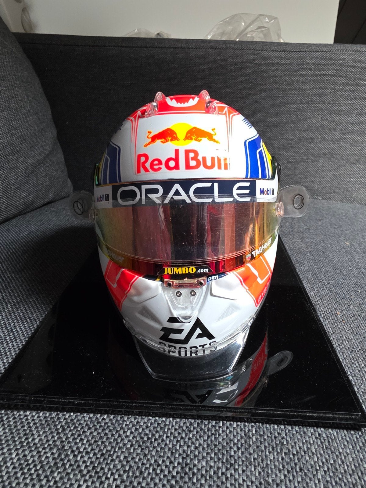 Max Verstappen 1:2 schaalmodel helm, Ophalen of Verzenden, Zo goed als nieuw, Formule 1